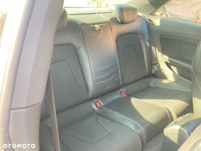 Audi A5 Coupé 1.8 TFSI - 6