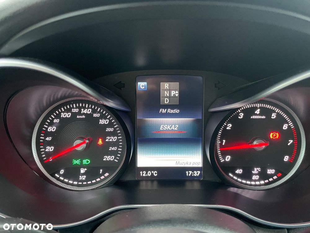 Mercedes-Benz Klasa C 300 7G-TRONIC AMG Line - 25
