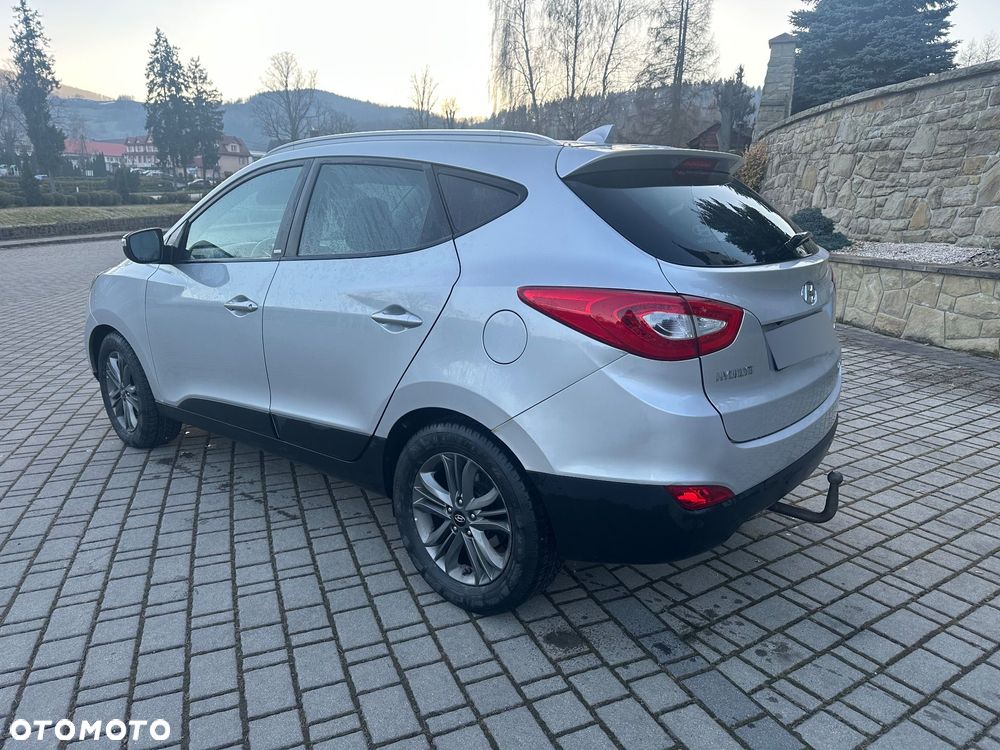 Hyundai ix35 2.0 CRDi 4WD Automatik Fifa World Cup Silver Edition - 5