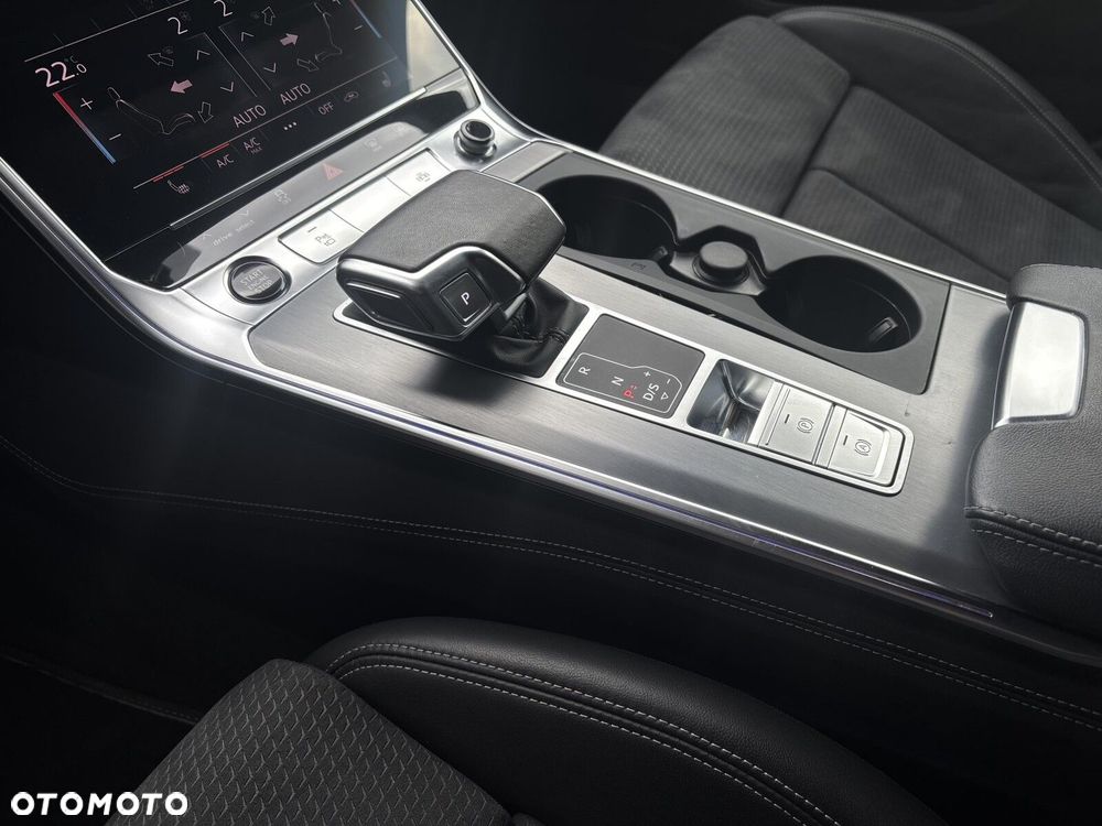 Audi A6 Avant - 19