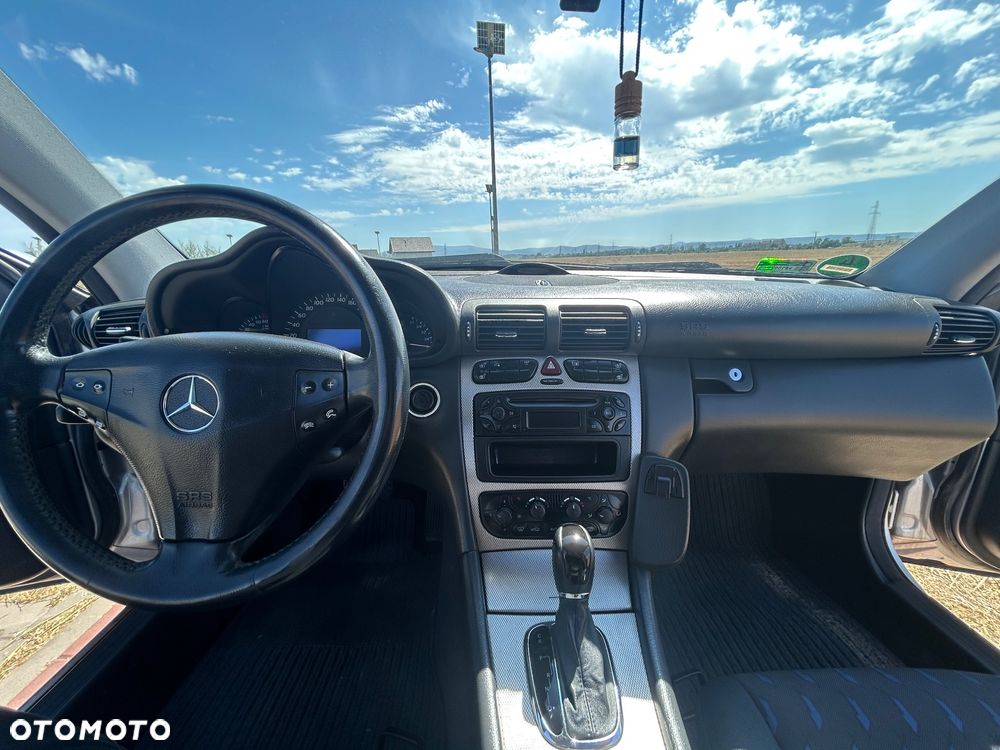 Mercedes-Benz Klasa C 180 Kompressor Automatik - 3