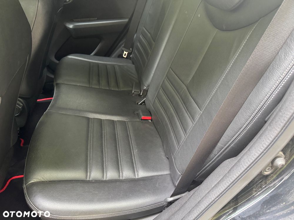 Toyota Aygo x-clusiv - 12