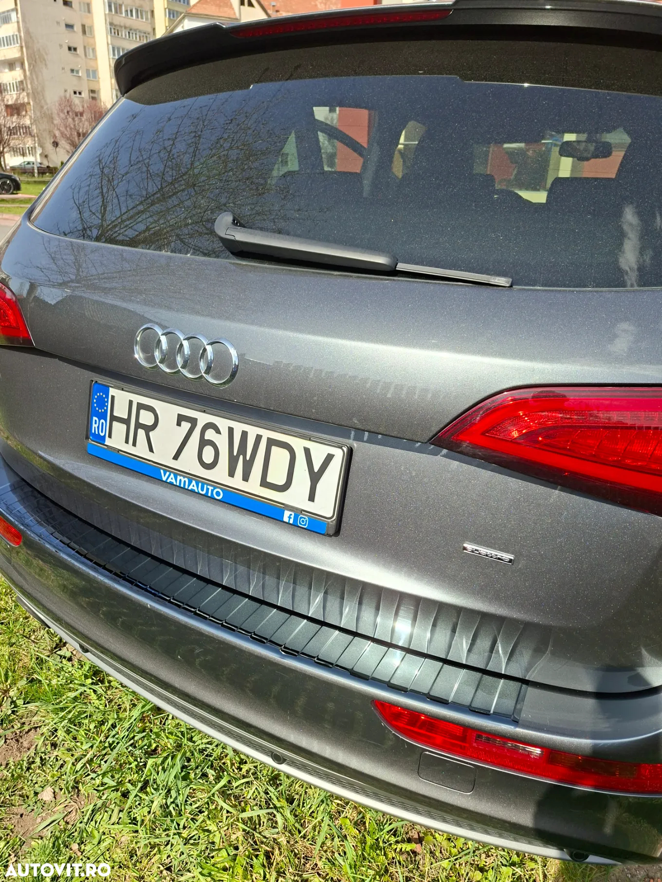 Audi Q5 2.0 40 TDI quattro S tronic Sport - 18