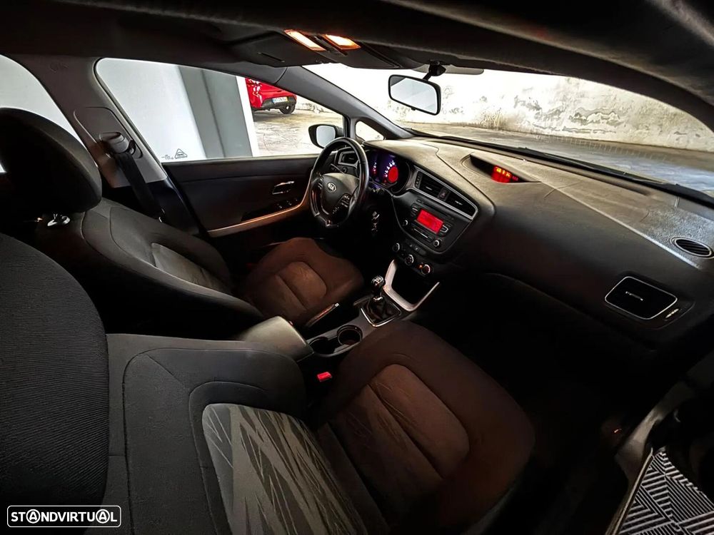Kia Ceed SW 1.4 CRDi - 18