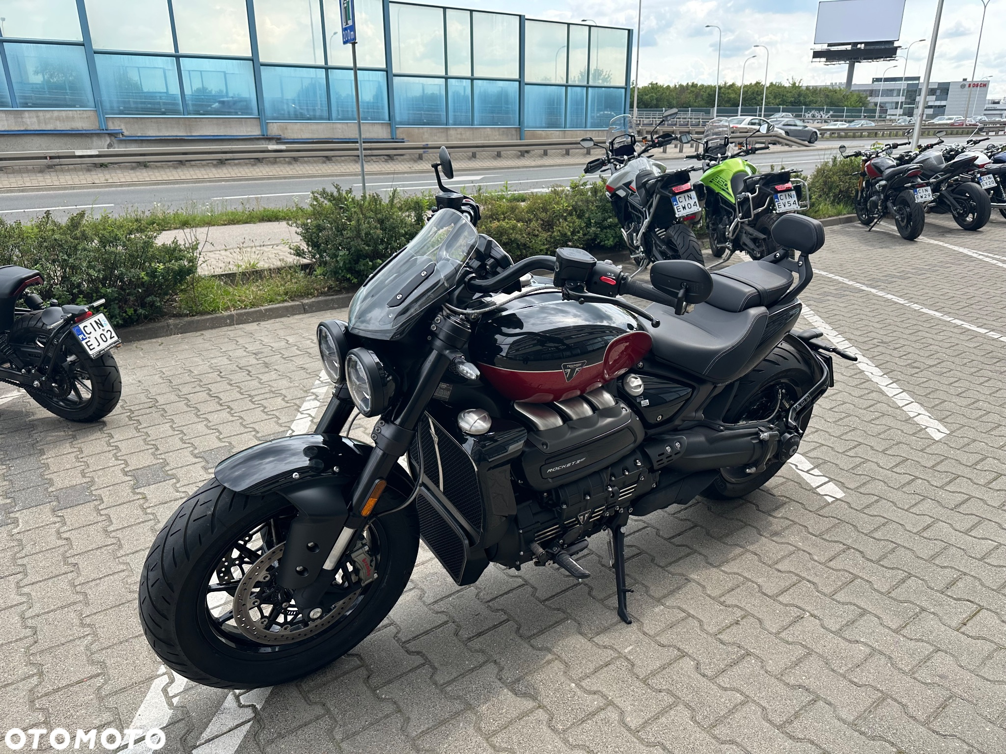 Triumph Rocket - 8