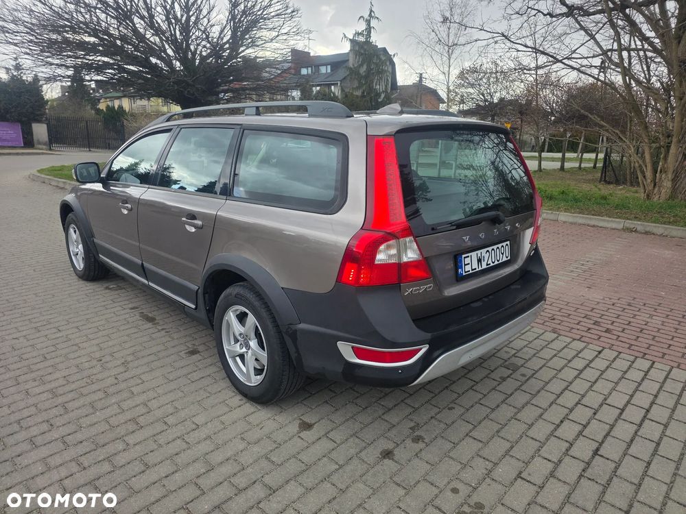 Volvo XC 70 3.2 AWD Momentum - 20