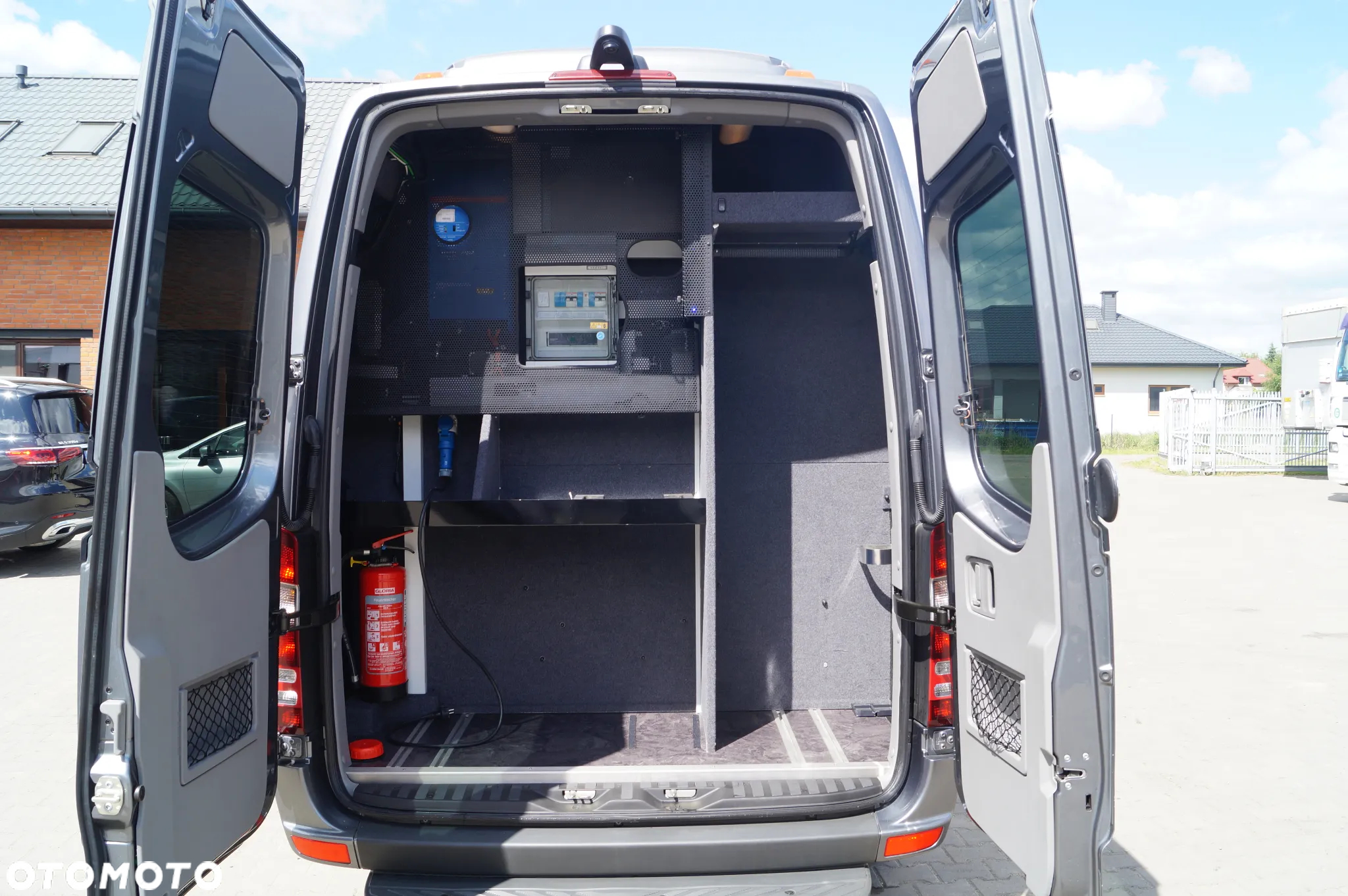 Mercedes-Benz Sprinter - 31