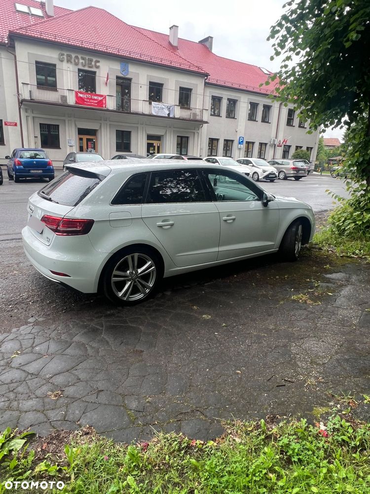 Audi A3 Sportback - 18