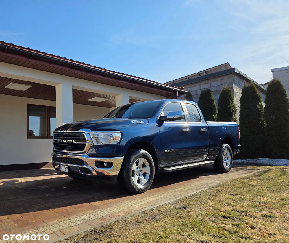 RAM 1500 5.7 Quad Cab Bighorn - 12