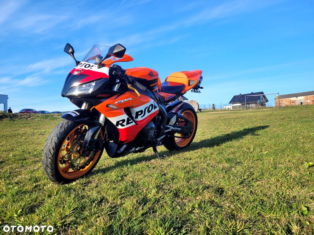 Honda CBR - 4