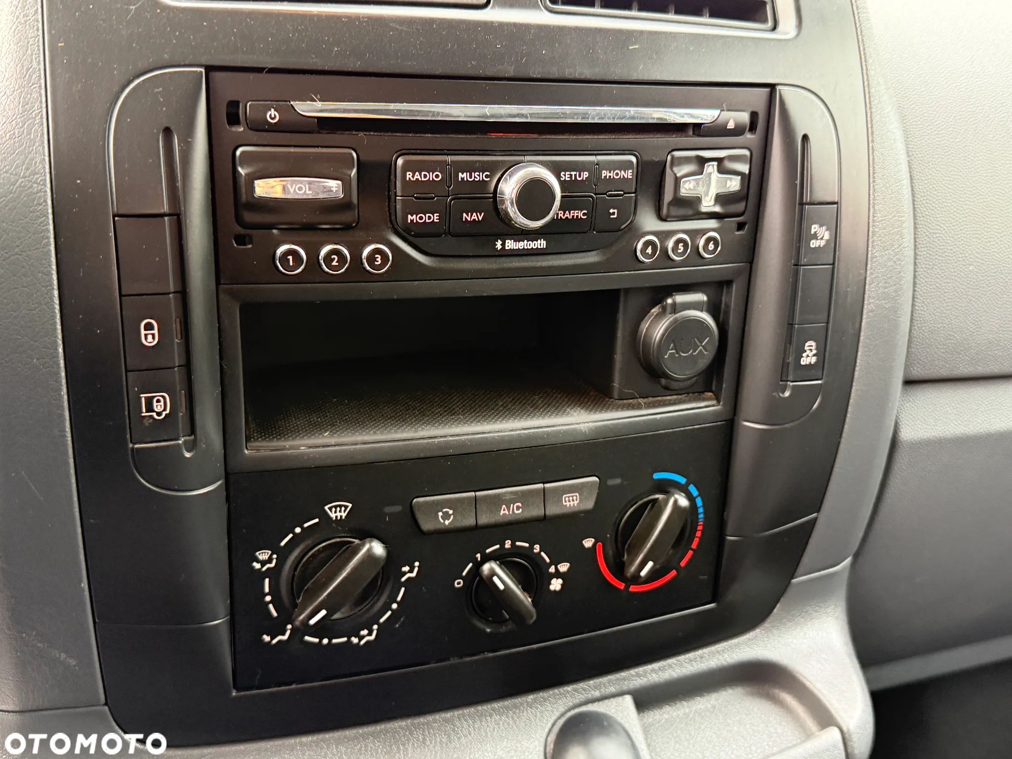Peugeot Expert - 24