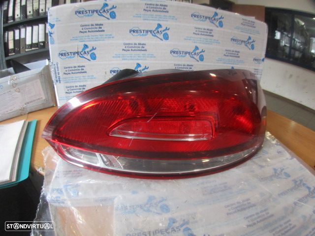 Farol Tras 1K8945096M VW SCIROCCO 3 FASE 1  2013 2.0TDI 140CV 3P PRETO DRT ORIGINAL - 1