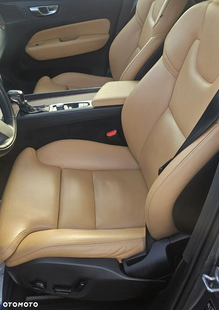 Volvo XC 60 T4 Inscription - 7