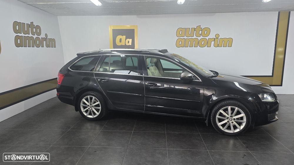 Skoda Octavia Break 1.6 TDi Elegance DSG - 5