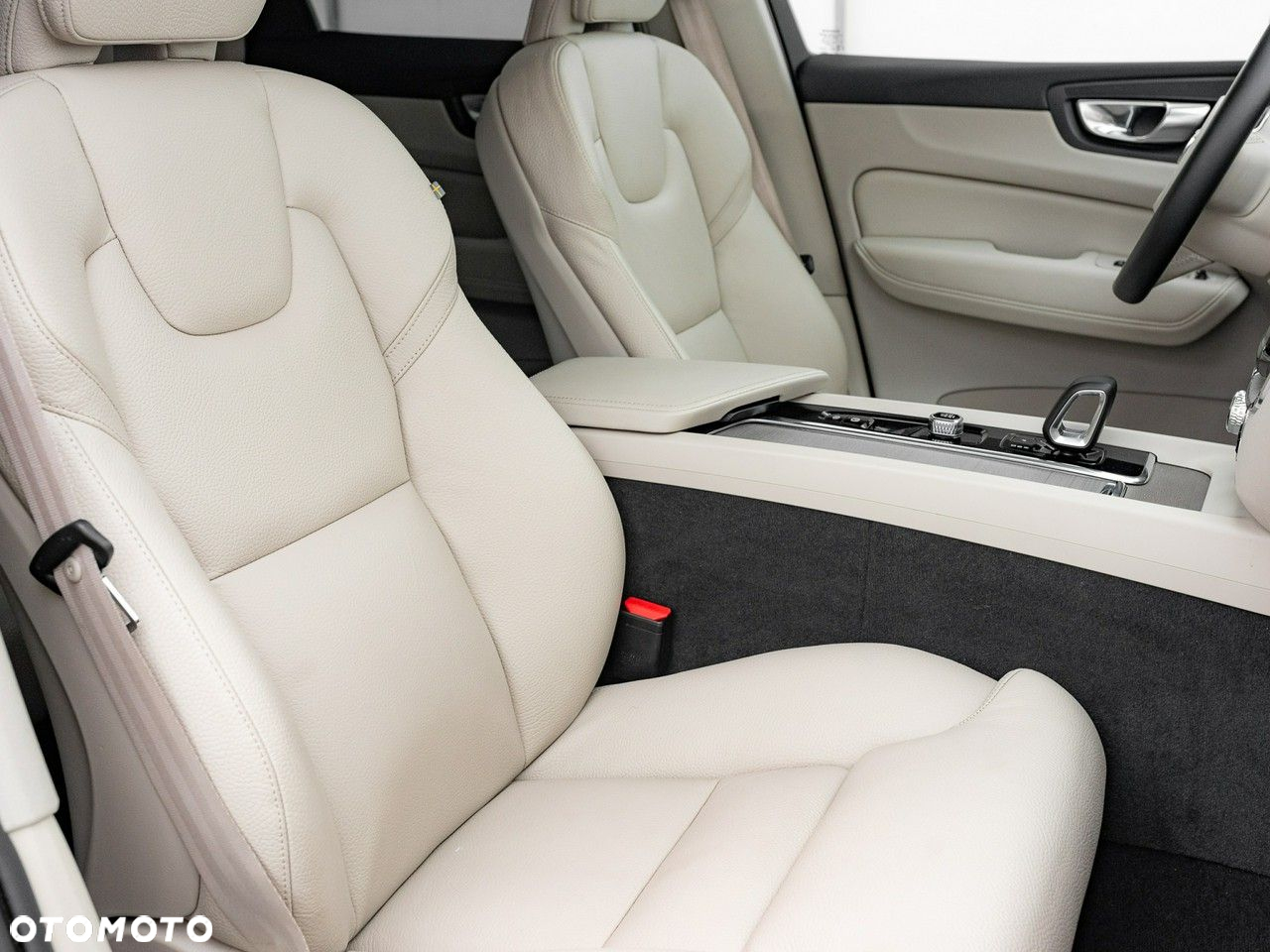 Volvo XC 60 - 32