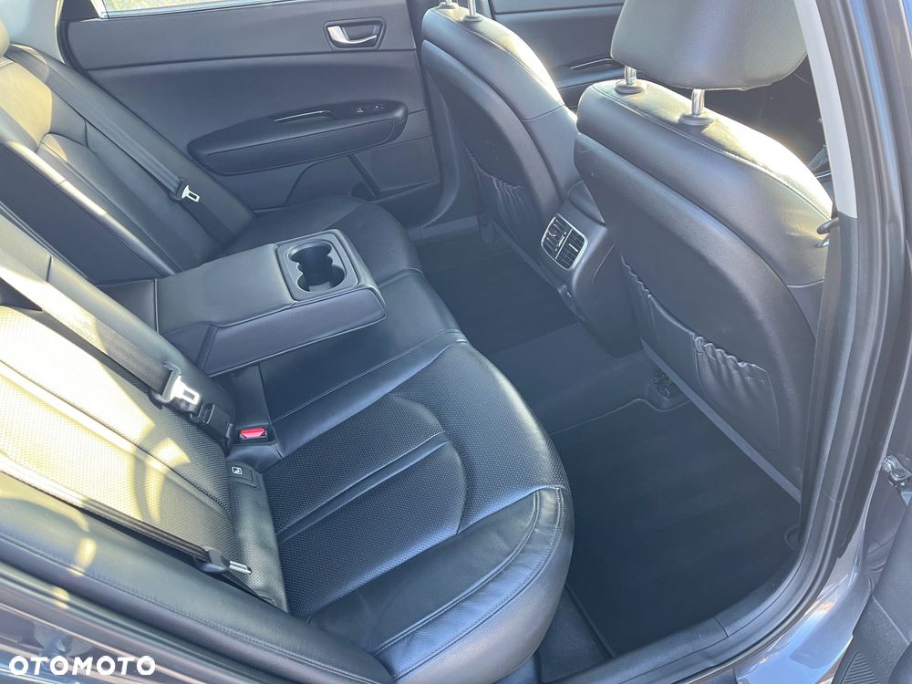 Kia Optima 1.7 CRDI XL DCT - 23