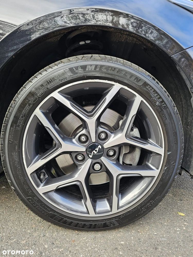 Kia Ceed 1.5 T-GDI Business Line DCT - 14