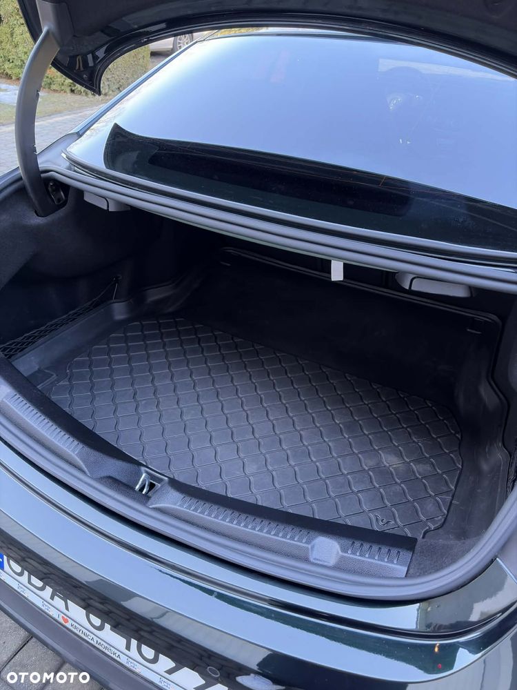 Mercedes-Benz Klasa E 400 4-Matic 9G-TRONIC - 13