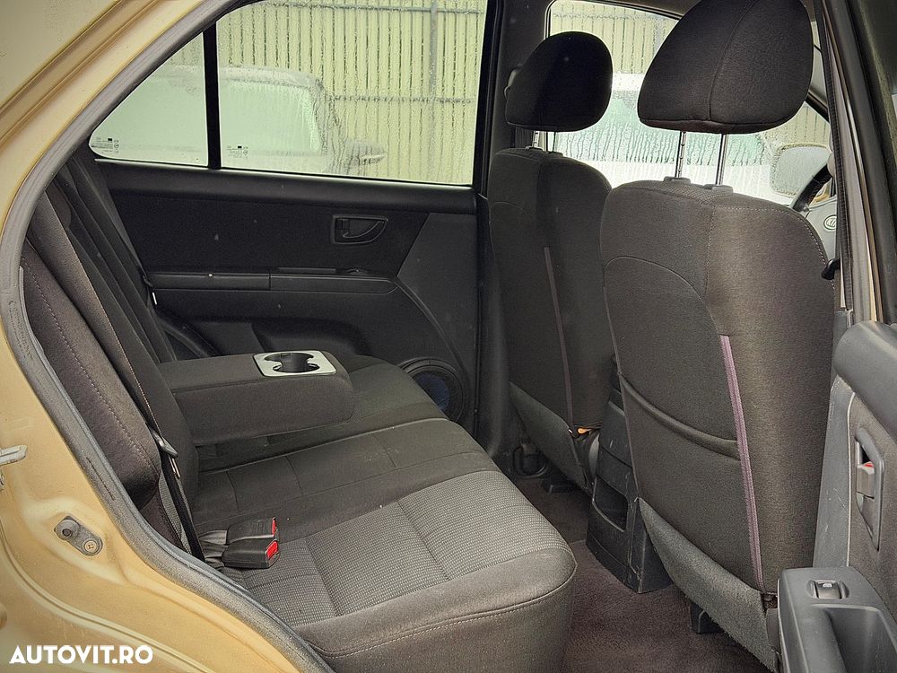 Kia Sorento 2.5 CRDi VGT EX - 17