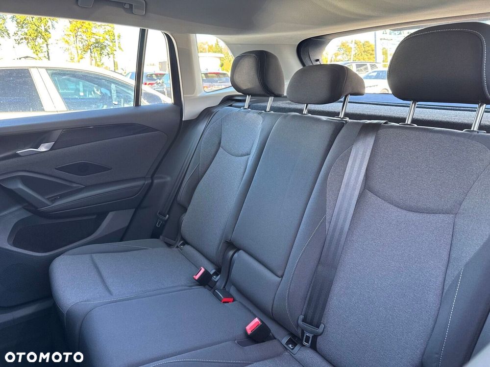 Volkswagen Tiguan 1.5 eTSI Trend DSG - 17