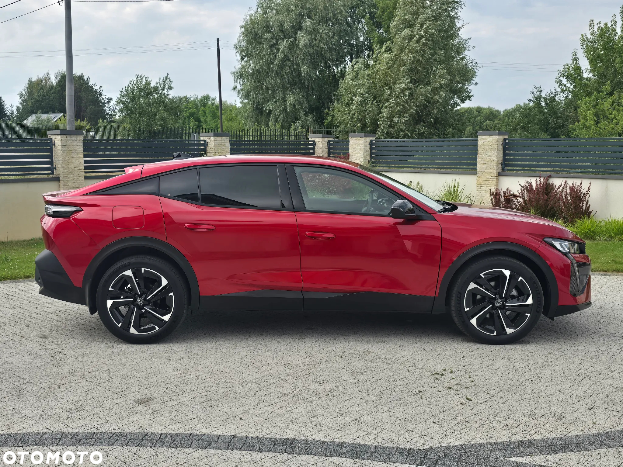 Peugeot 408 1.2 PureTech Allure S&S EAT8 - 8