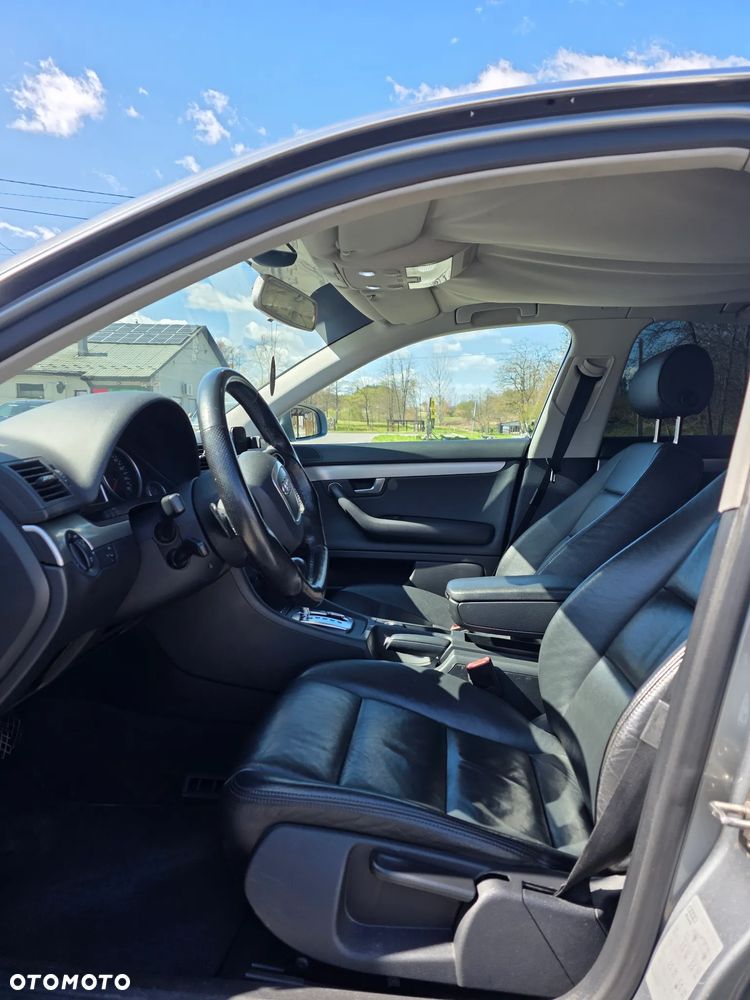 Audi A4 Limousine 2.0T FSI Quattro Tiptr - 10