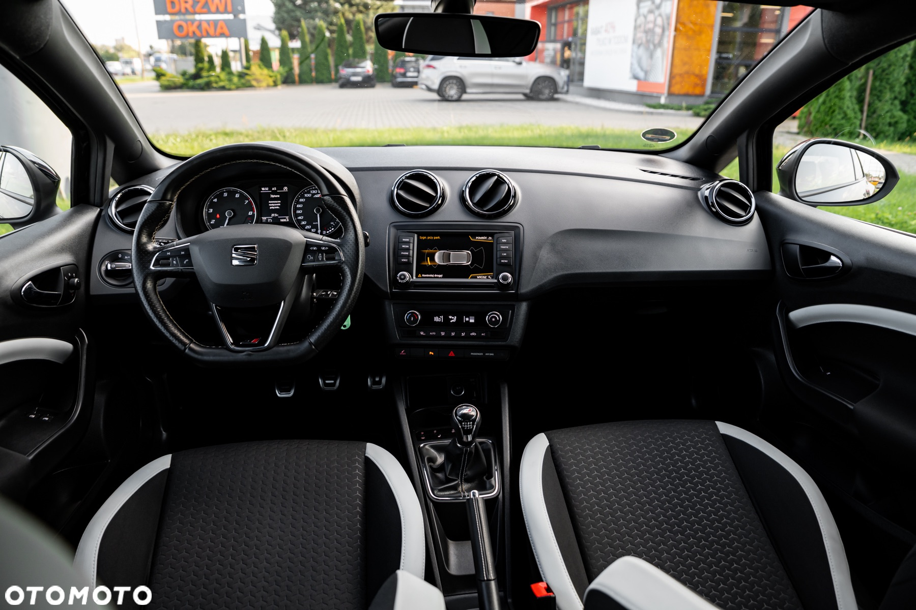 Seat Ibiza SC 1.8 TSI Cupra S&S - 8