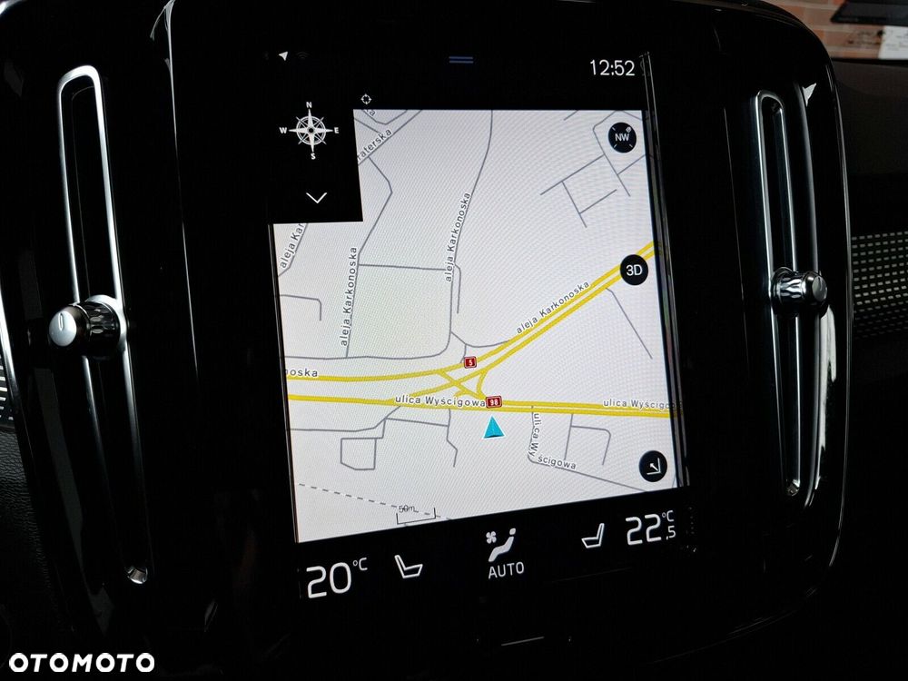 Volvo XC 40 - 30