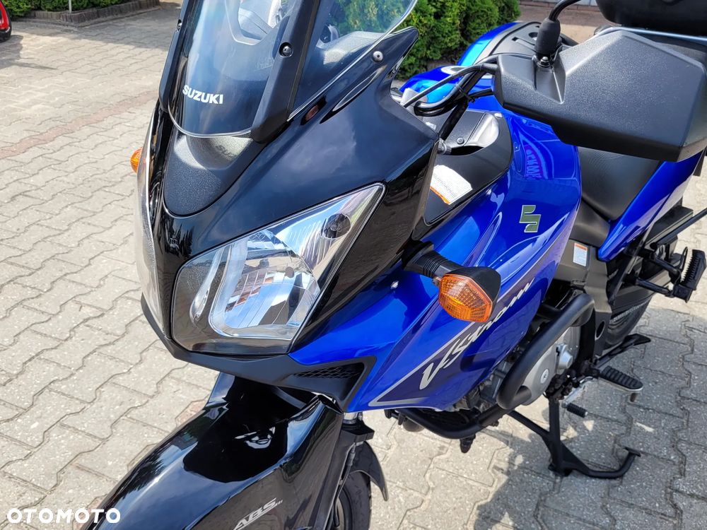 Suzuki V-STROM - 20