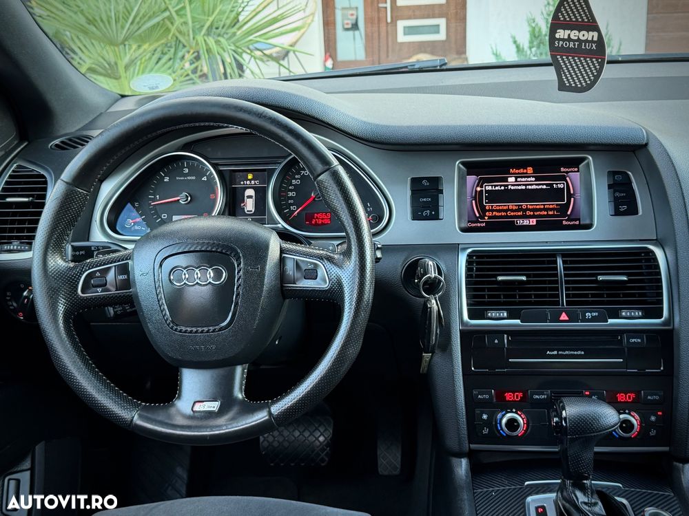 Audi Q7 - 25