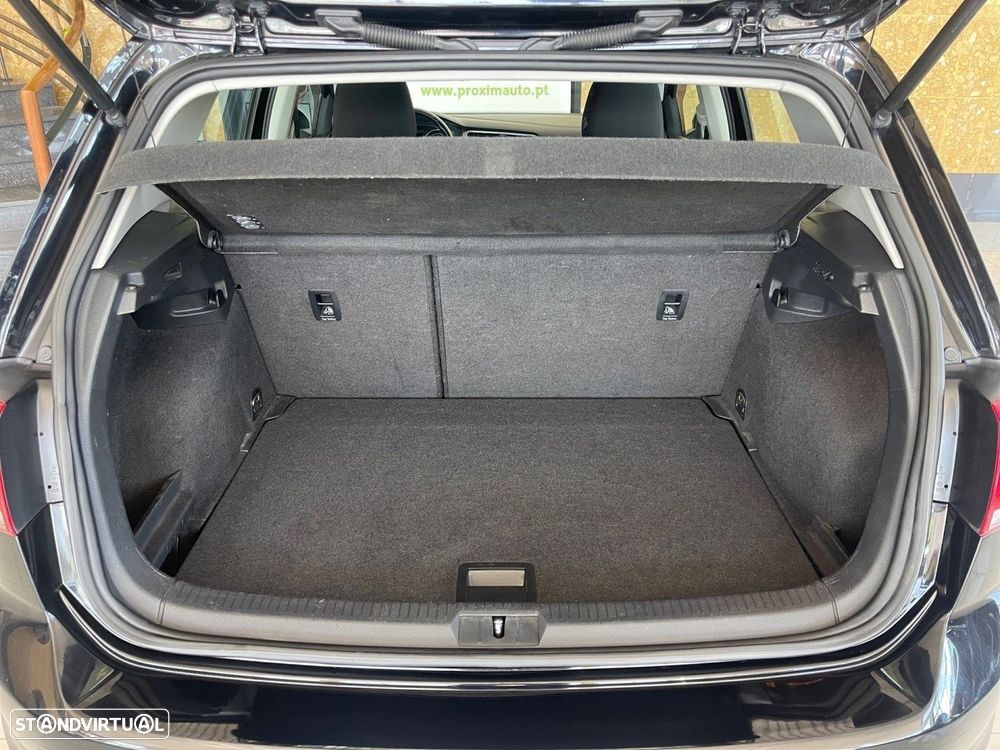 VW Golf 1.6 TDi Trendline - 8