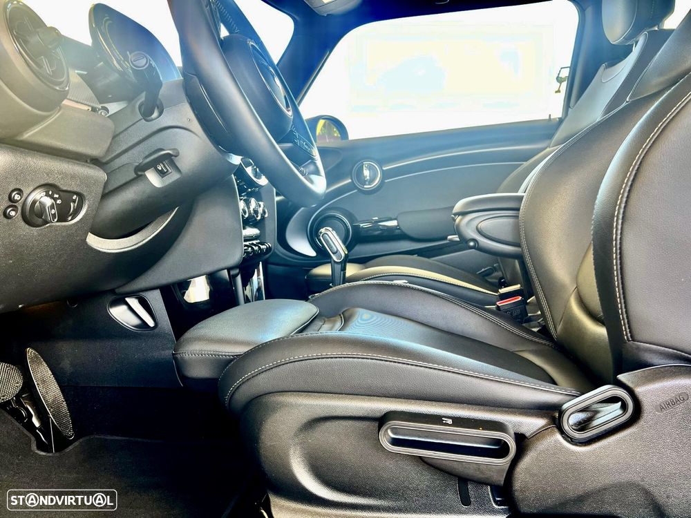 MINI 3 Portas Cooper SE - 18