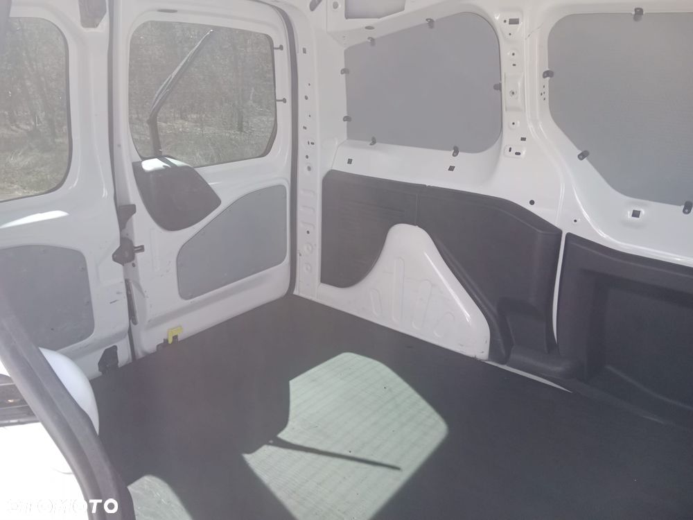 Peugeot Partner - 15