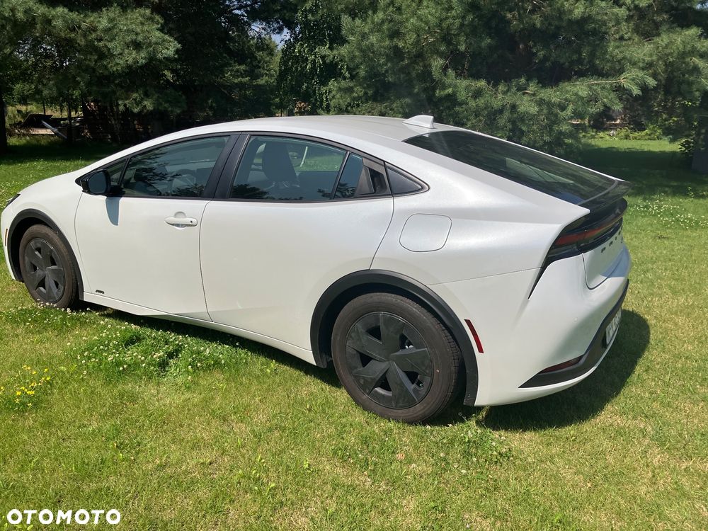 Toyota Prius Hybrid Executive - 6
