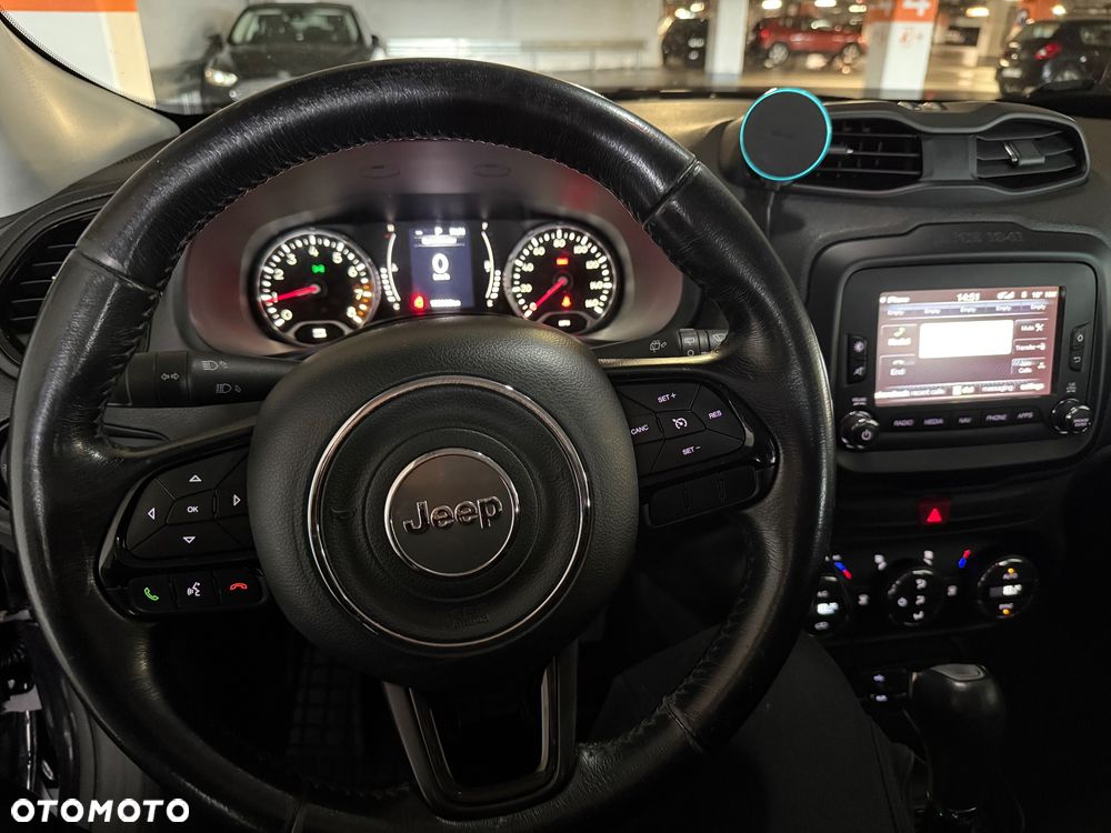 Jeep Renegade - 10