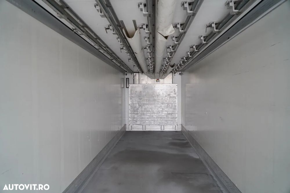 Schmitz Cargobull REFRIGERAT / THERMO KING SLX 300 / RIDICARE CU CÂRLIG / RIDICARE CU CÂRLIG / AXĂ RIDICABILĂ / COȘ PENTRU PALEȚI - 20
