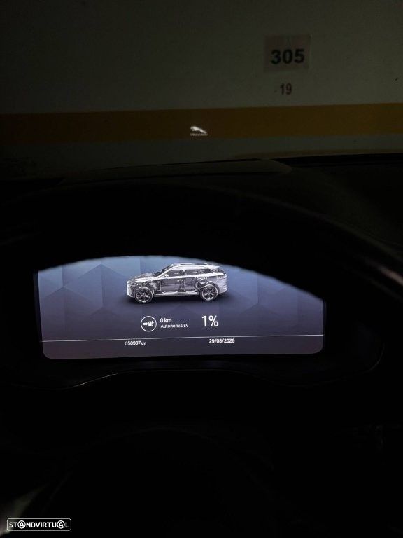 Jaguar F-Pace - 4