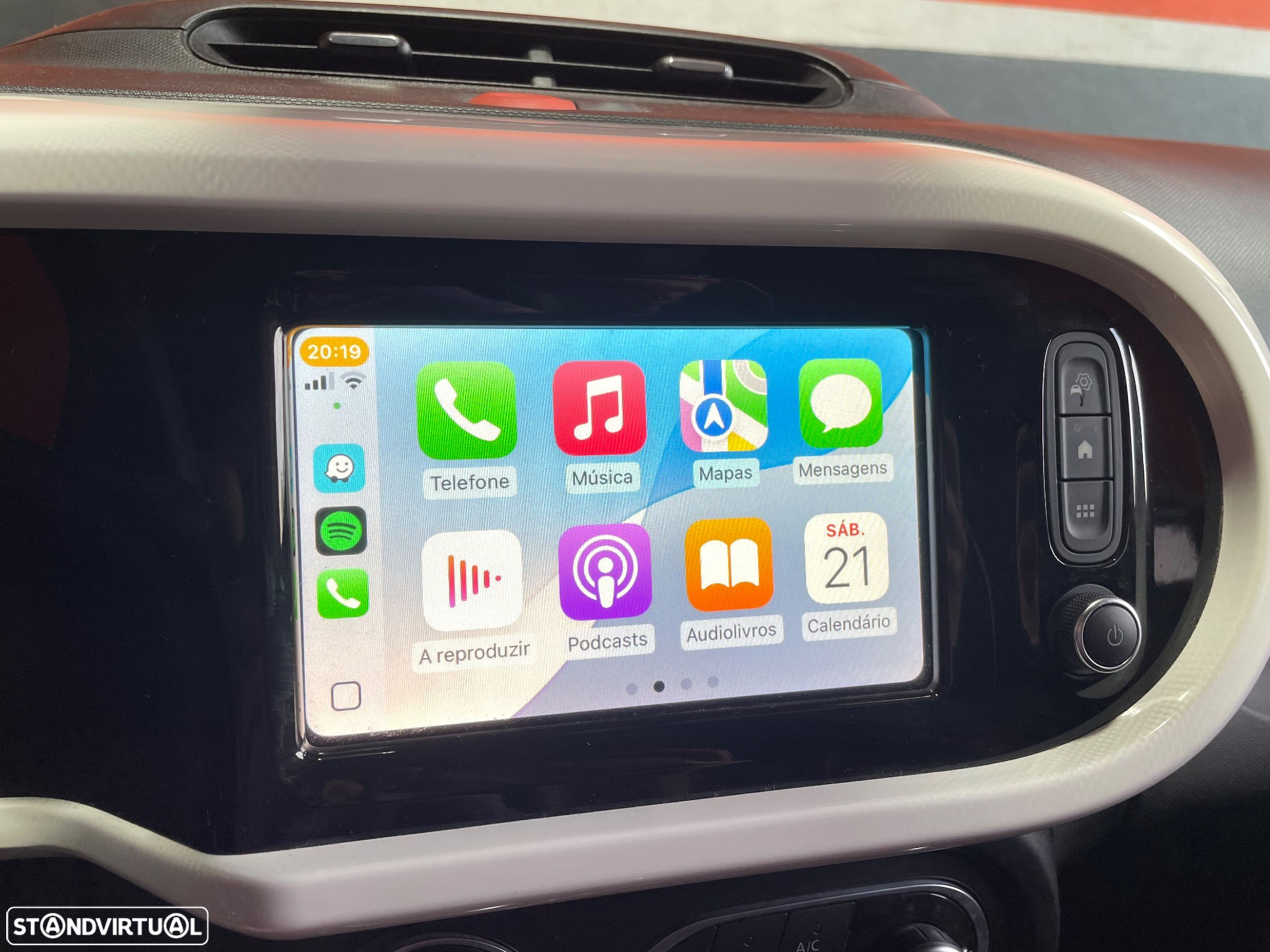 Renault Twingo E-Tech. 22 Techno - 12