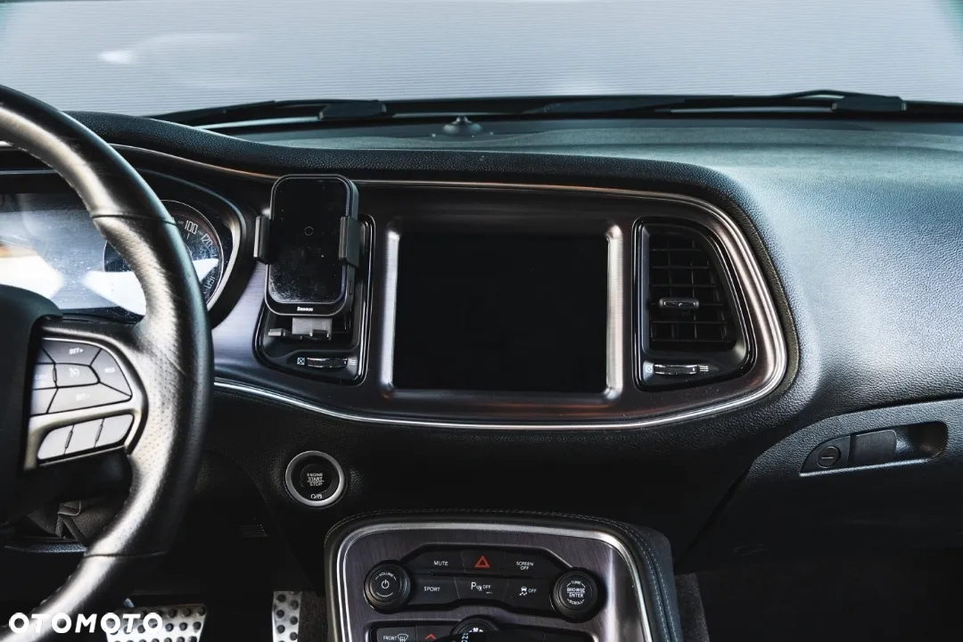 Dodge Challenger Automatik R/T Plus - 13