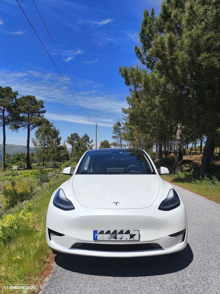 Tesla Model Y RWD - 12