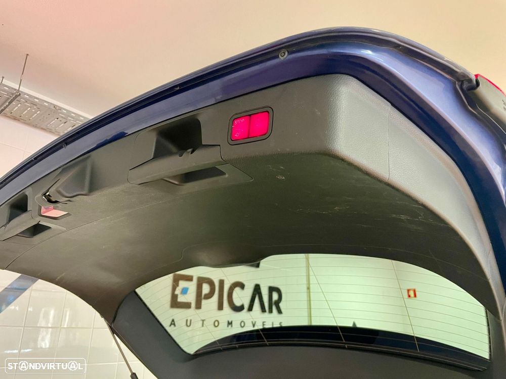 Mercedes-Benz C 300 de T 9G-TRONIC AMG Line - 40