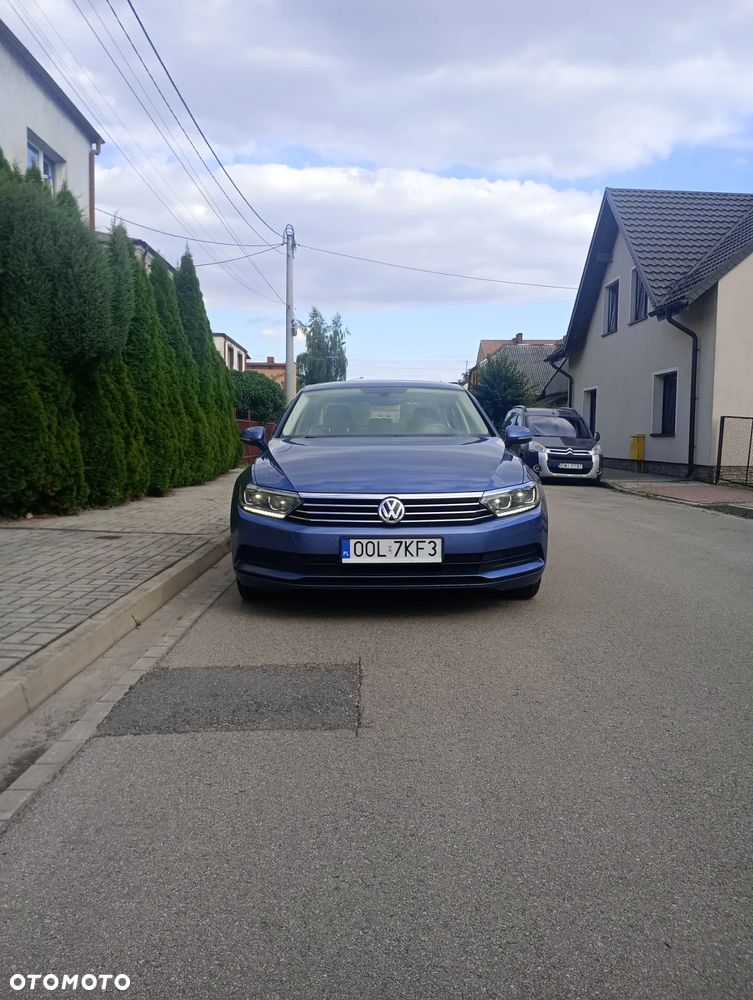 Volkswagen Passat - 3