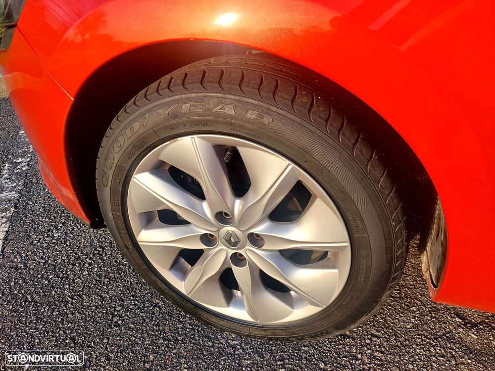 Renault Clio Break 1.5 dCi Dynamique S - 21