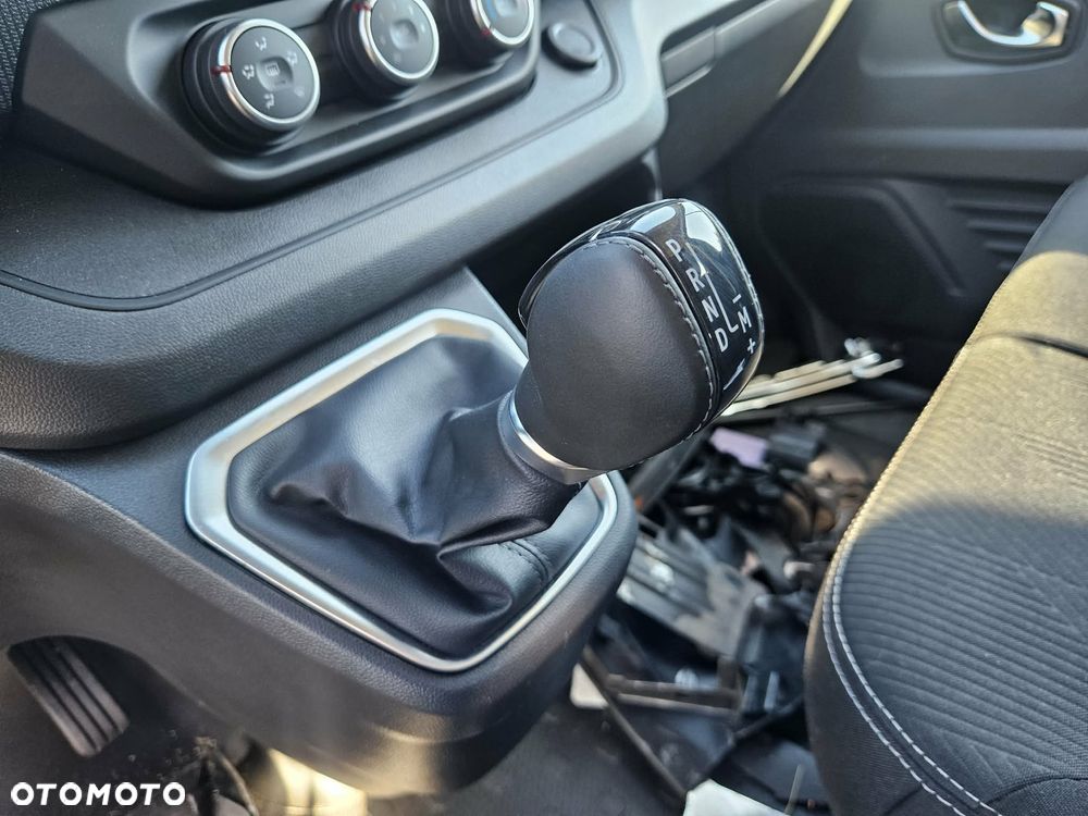 Renault Trafic 2.0 dCi Escapade EDC - 17