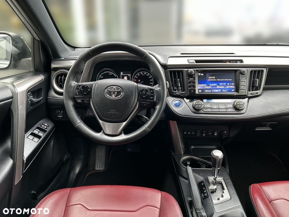Toyota RAV4 - 10