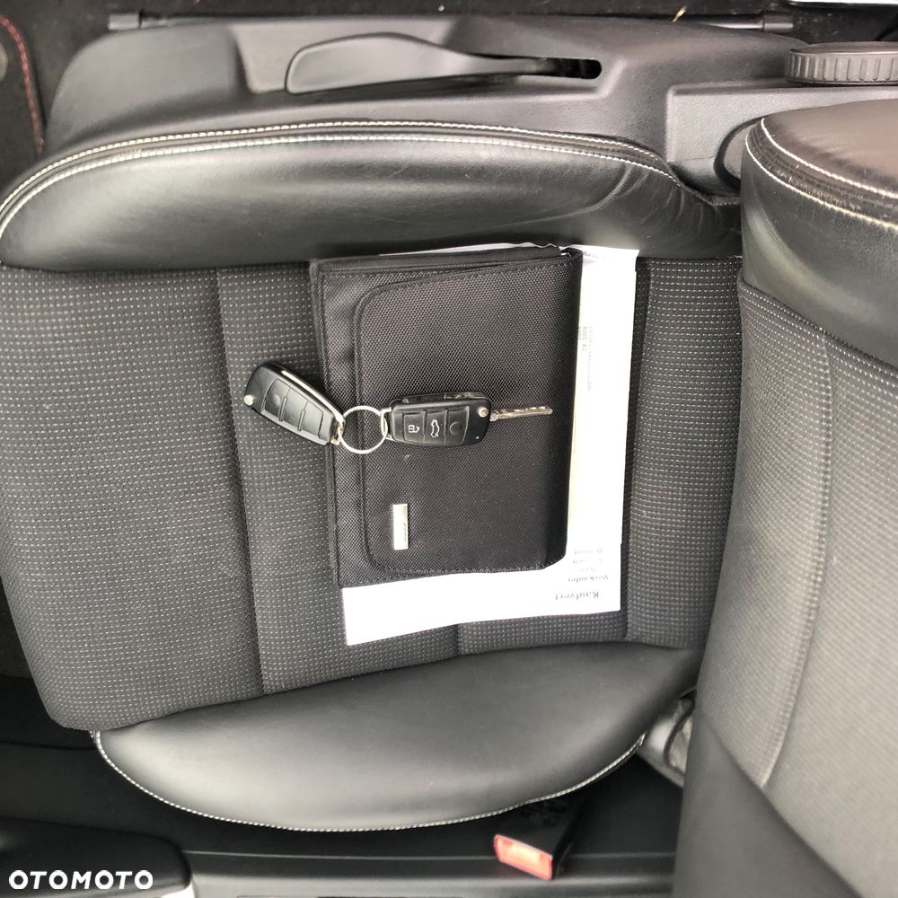 Audi A3 3-drzwiowe 1.6 S line Sportpaket (plus) - 10