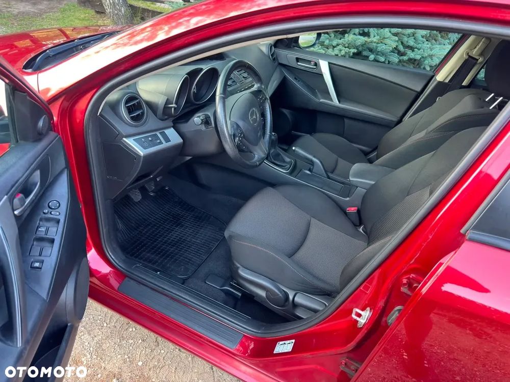 Mazda 3 - 5