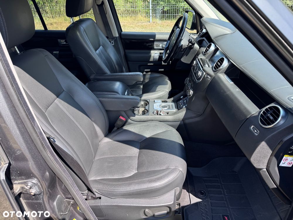Land Rover Discovery SD V6 HSE - 8
