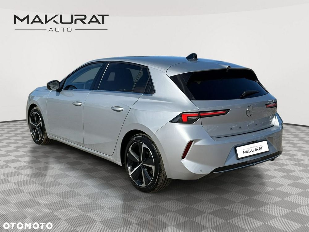Opel Astra - 4