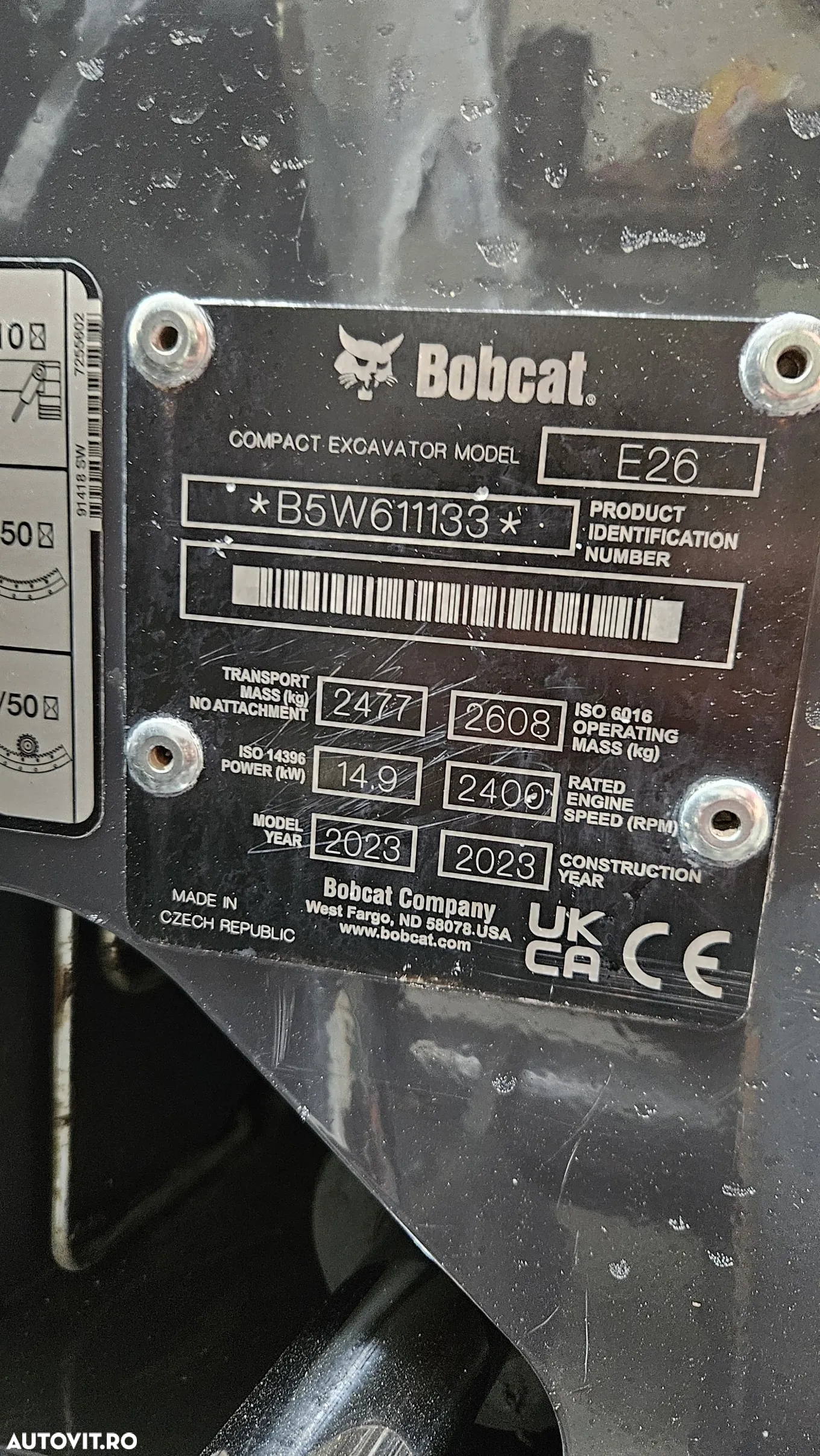 Bobcat E26 - 7